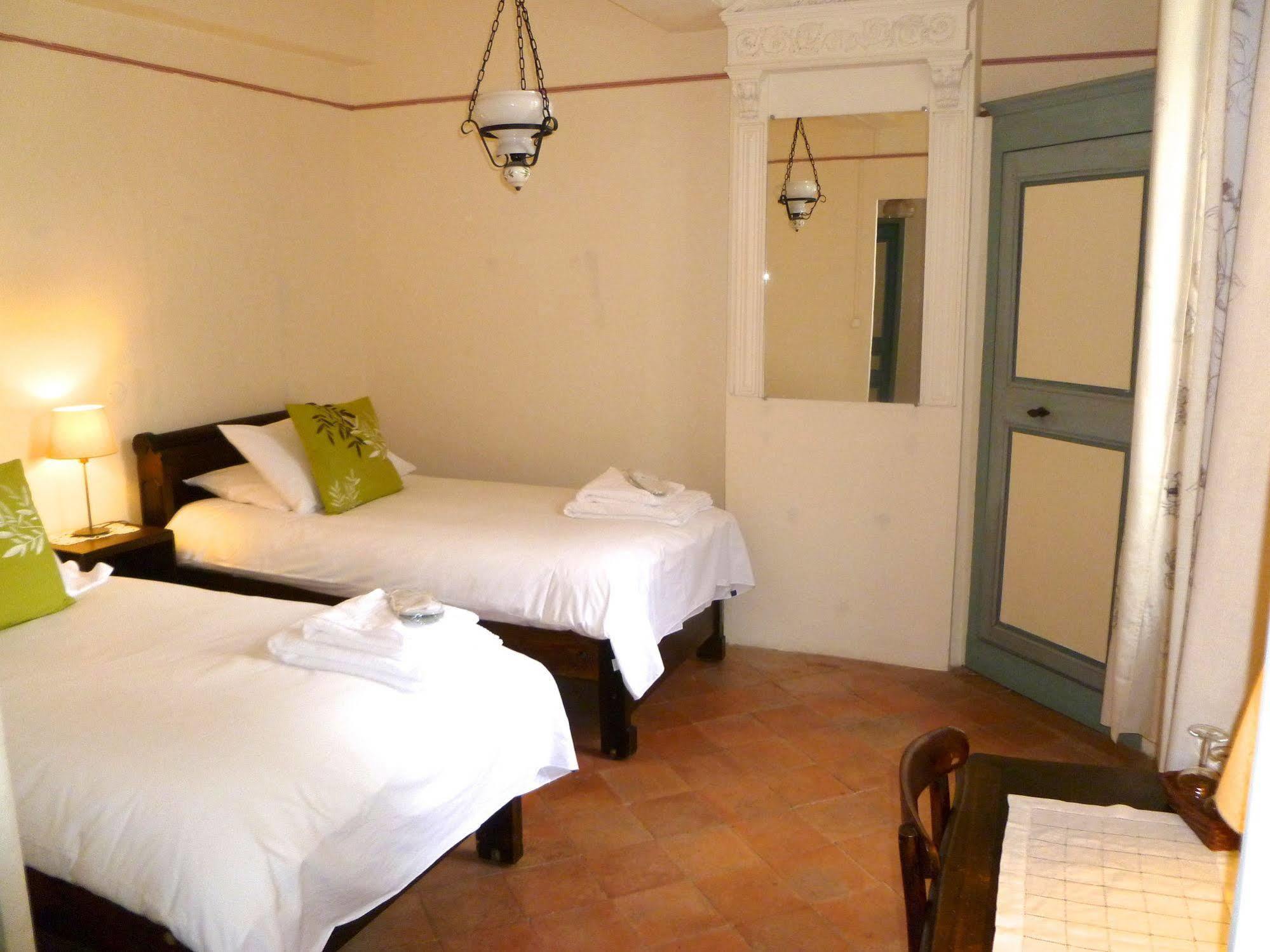 Caunes-Minervois L'Ancienne Boulangerie B&B 외부 사진